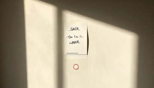 标签贴纸在来料管理中的应用与规范流程